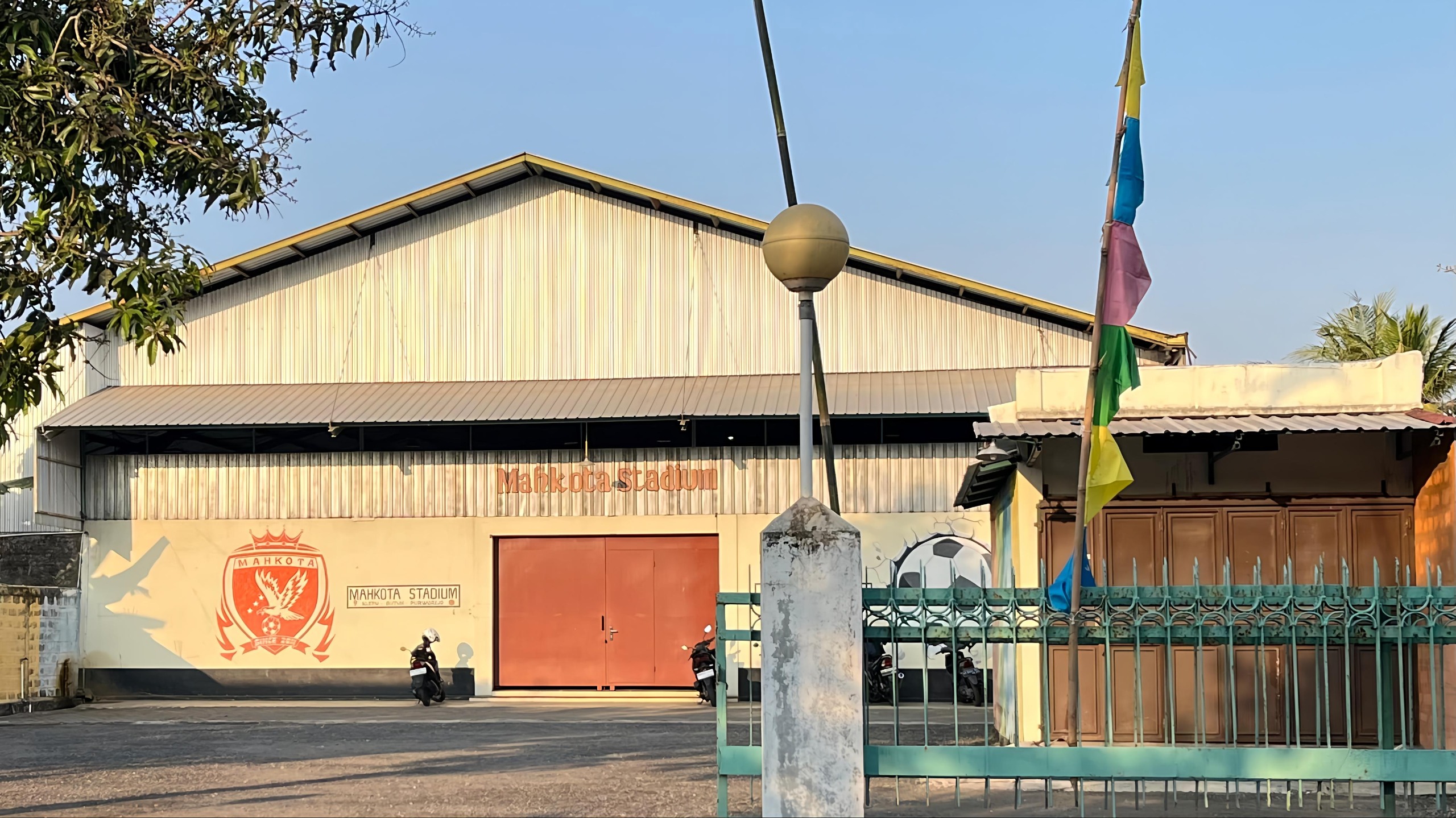 Lapangan Futsal Mahkota Stadium